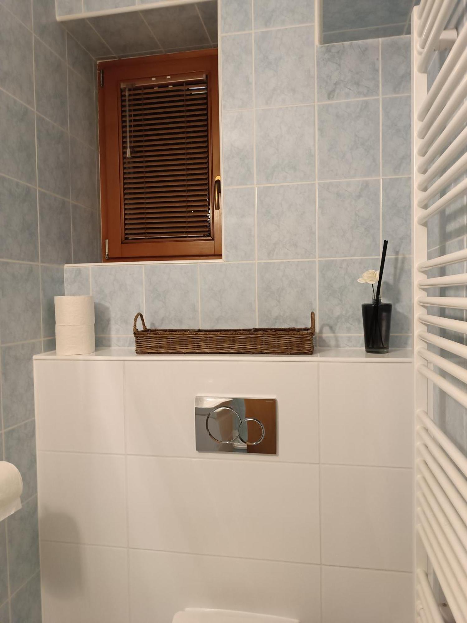 3 Bathrooms Apartman Mimi Liptovský Mikuláš 外观 照片