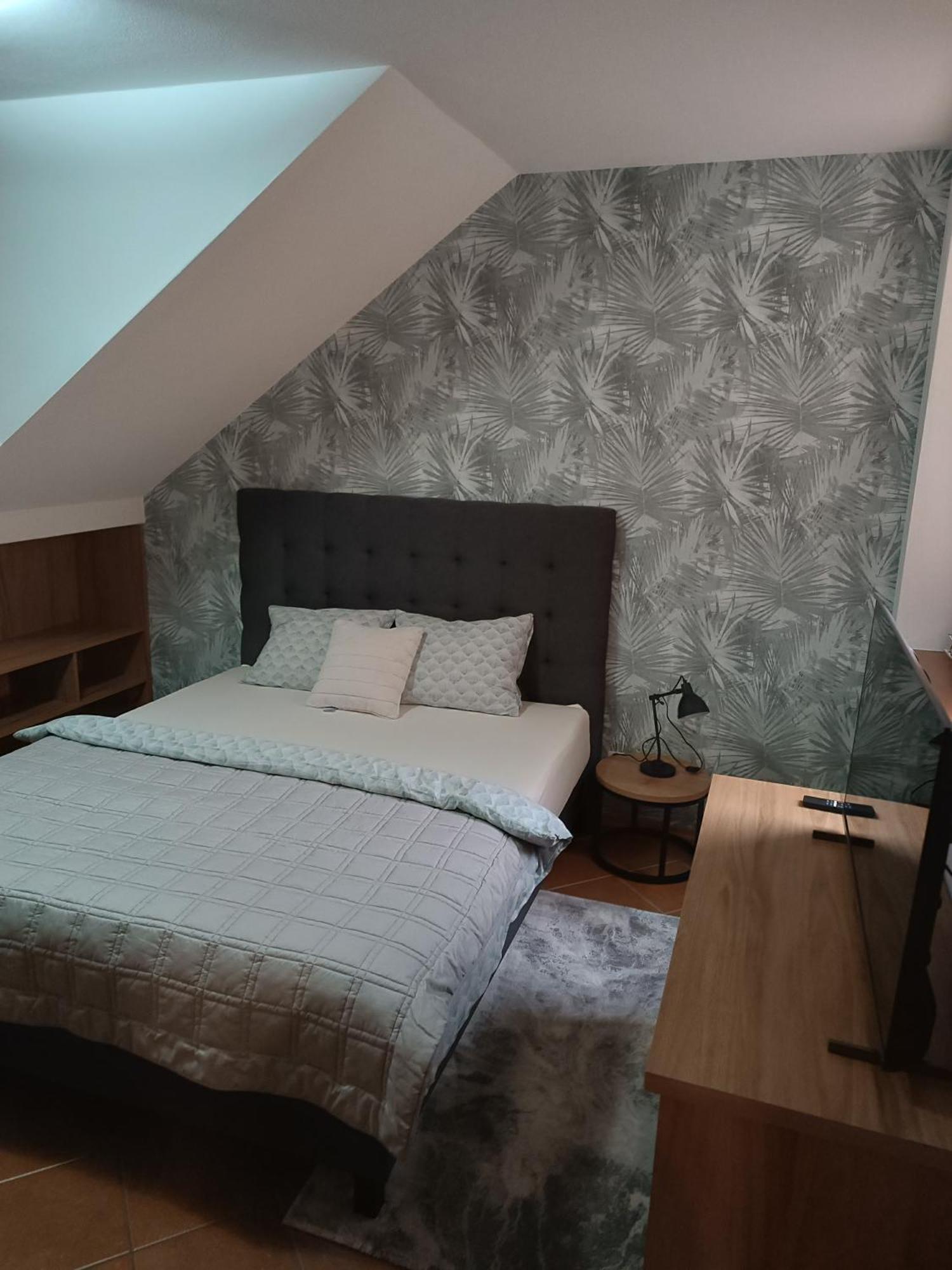3 Bathrooms Apartman Mimi Liptovský Mikuláš 外观 照片